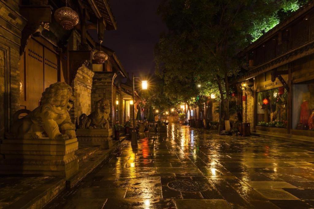 Ibis Chengdu Chunxi Road Shudu Mansion Hotel Exterior photo