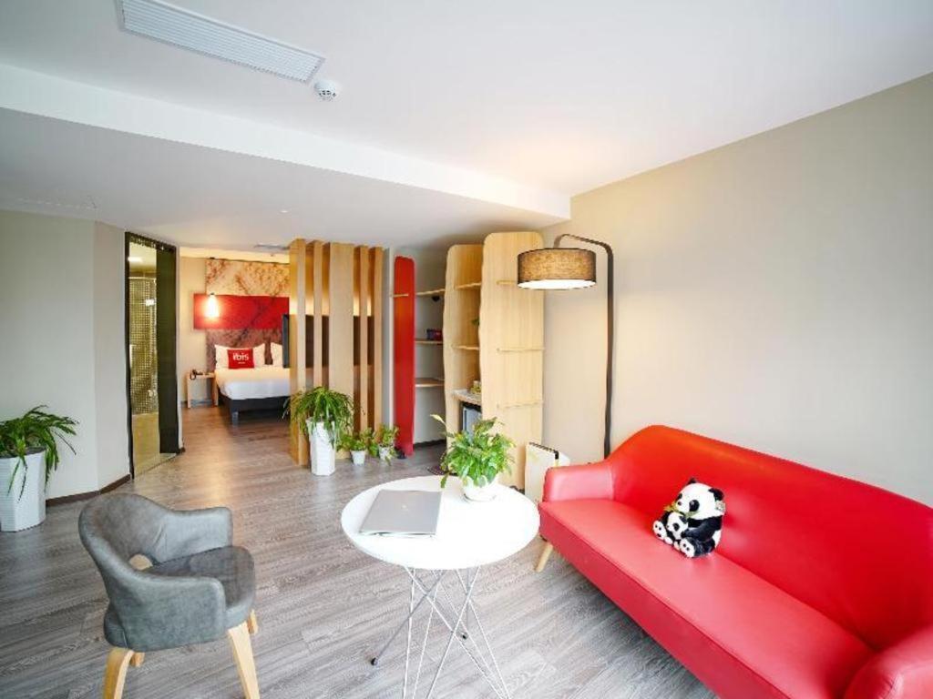 Ibis Chengdu Chunxi Road Shudu Mansion Hotel Exterior photo